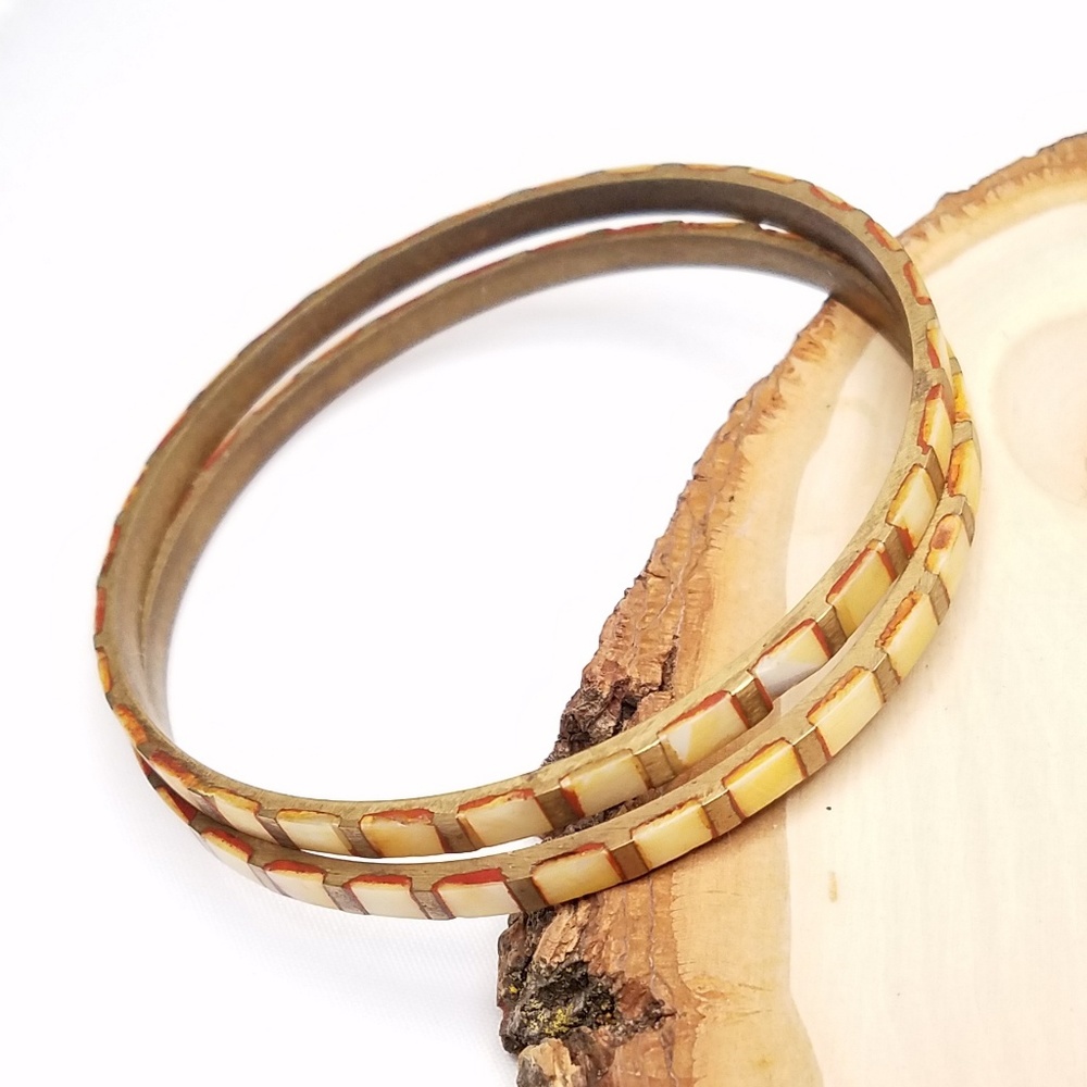 Vintage Shell Inlay Bangle Set Of Two Summer Vibes - image 3